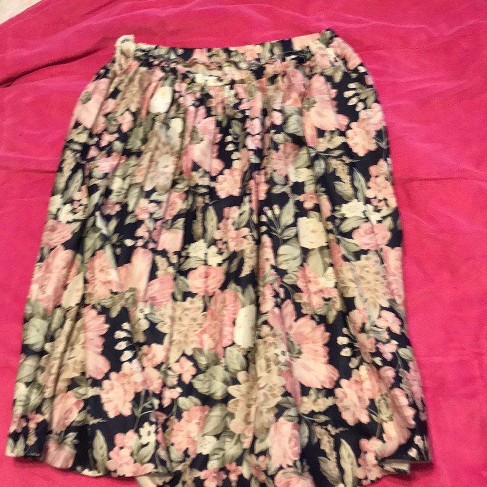Floral midi skirt